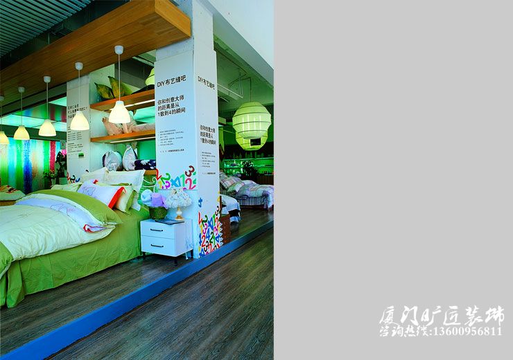 厦门服装店旗舰店装修效果图524